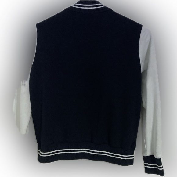 Disney Kids Jacket Size 11-12 Original Uniqlo Disney Mickey Mouse collaboration - Picture 2 of 5